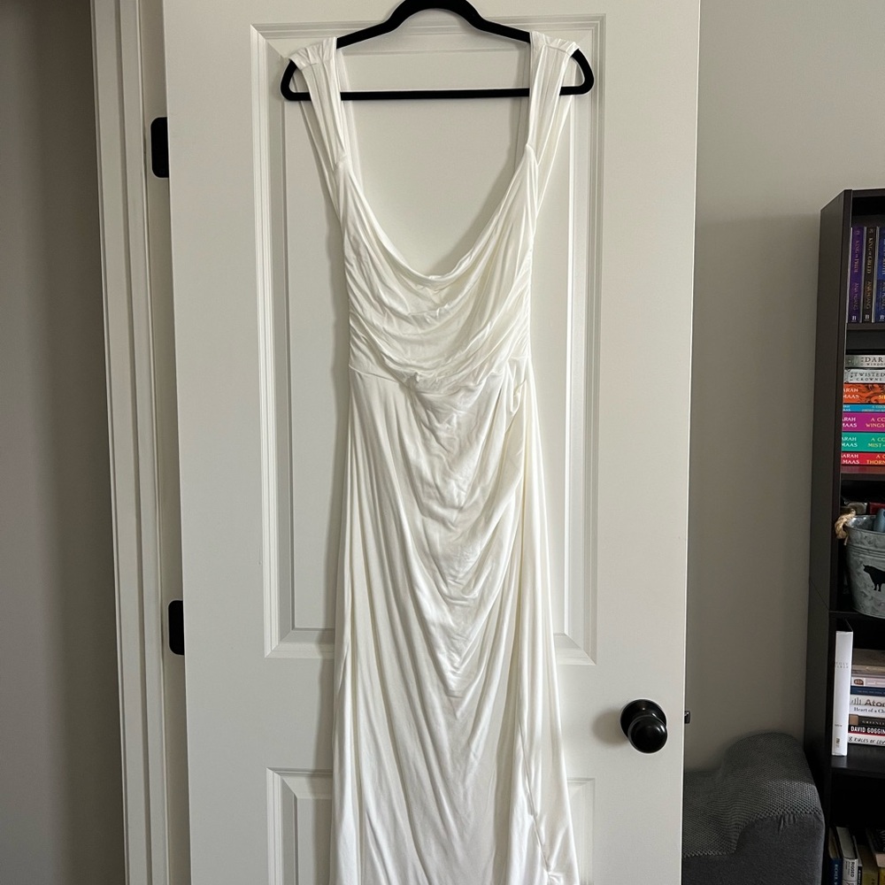 White Ruched Scoop Neck Backless Gown